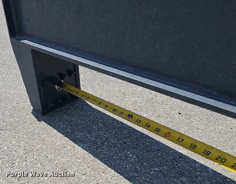 image for item DP6583 2024 Handy Attachments HLS35 skid steer log splitter