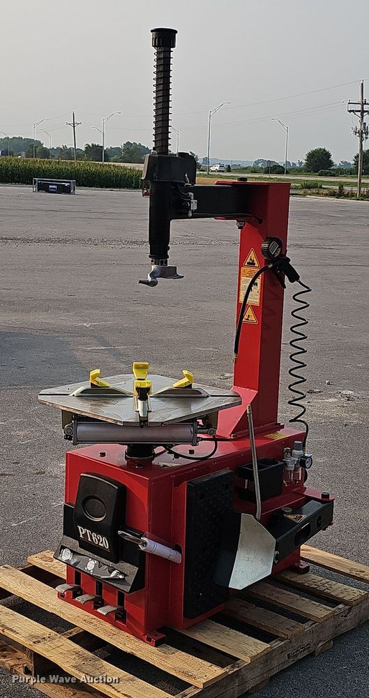 image for item DP6599 2024 Powertek PT620 tire machine