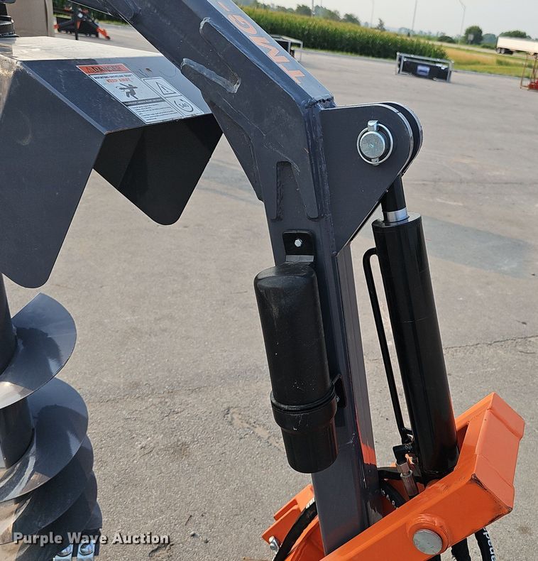 image for item DP6601 TMG Industrial TPD12 post hole auger