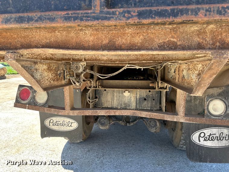 image for item DP8400 1981 Oshkosh dump truck