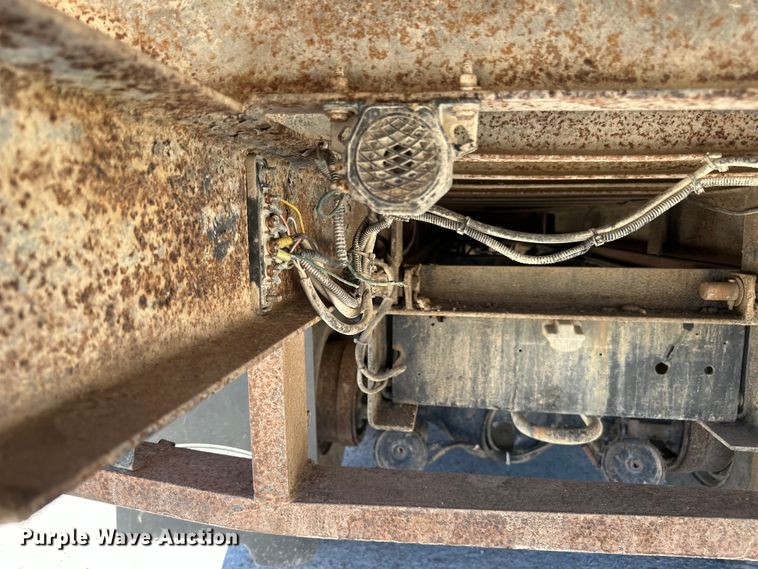 image for item DP8400 1981 Oshkosh dump truck