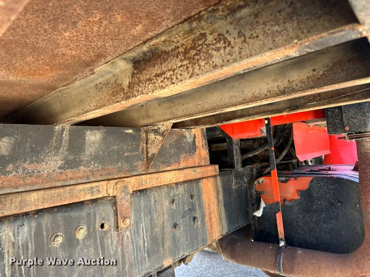 image for item DP8400 1981 Oshkosh dump truck