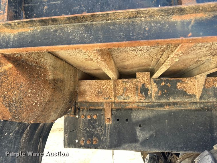 image for item DP8400 1981 Oshkosh dump truck