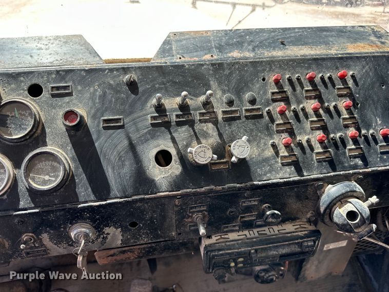 image for item DP8400 1981 Oshkosh dump truck