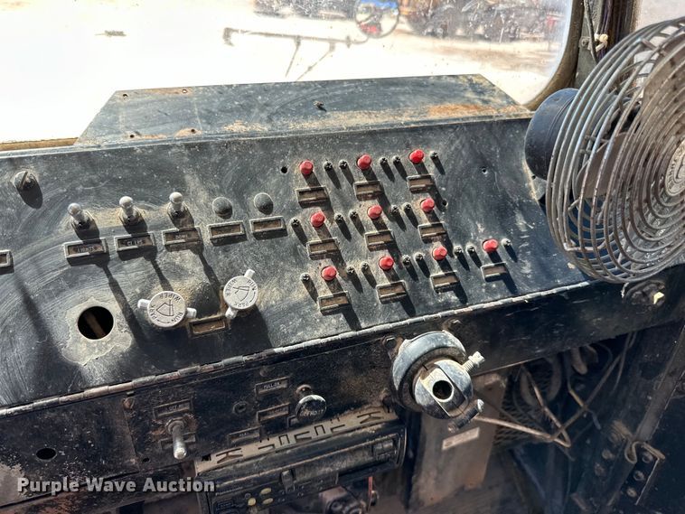 image for item DP8400 1981 Oshkosh dump truck