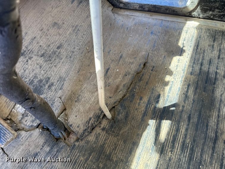 image for item DP8400 1981 Oshkosh dump truck