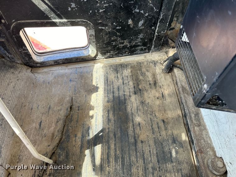 image for item DP8400 1981 Oshkosh dump truck