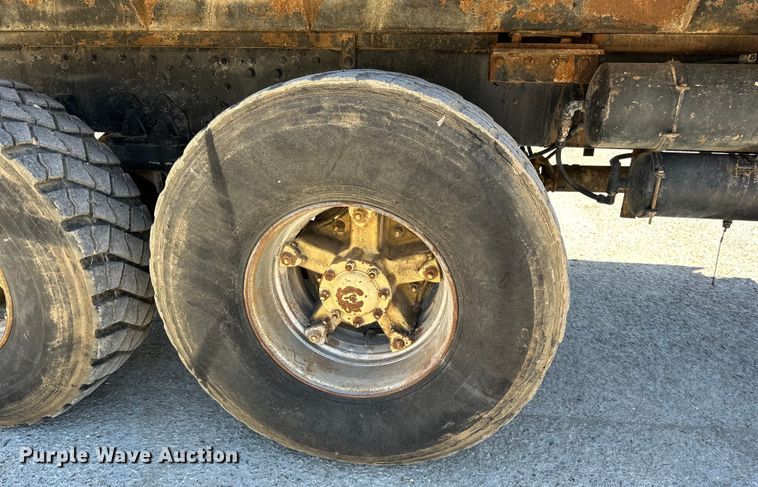 image for item DP8400 1981 Oshkosh dump truck