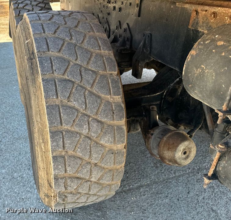 image for item DP8400 1981 Oshkosh dump truck