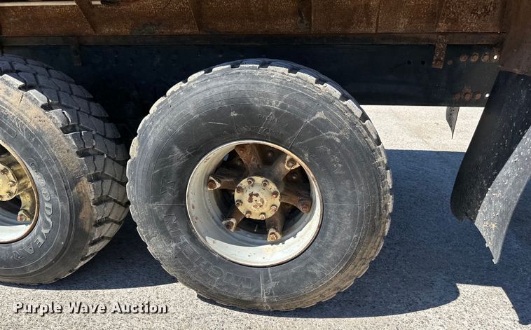 image for item DP8400 1981 Oshkosh dump truck