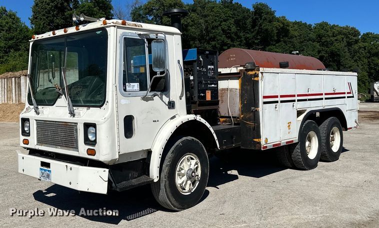 image for item DP8401 1979 Mack utility / service truck