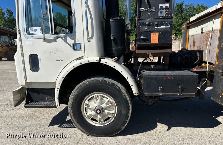 image for item DP8401 1979 Mack utility / service truck