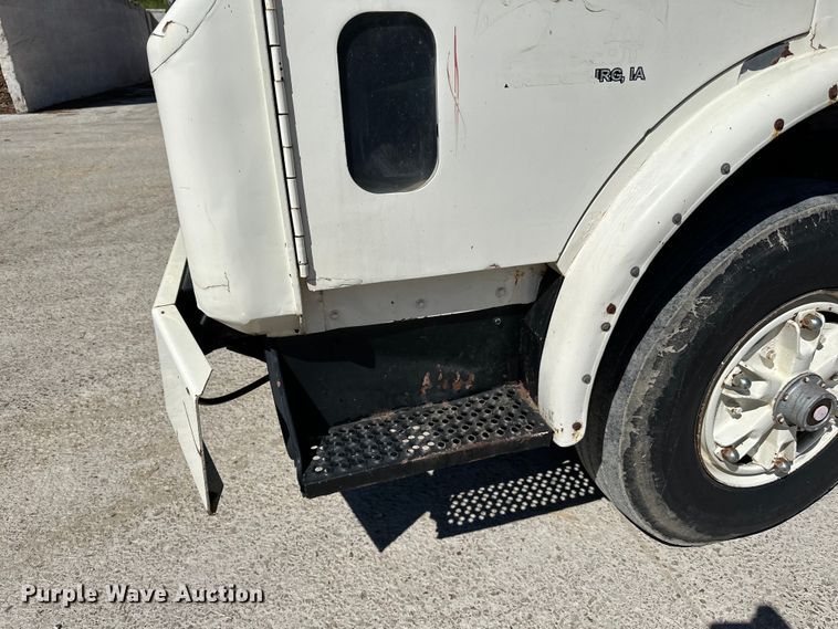 image for item DP8401 1979 Mack utility / service truck