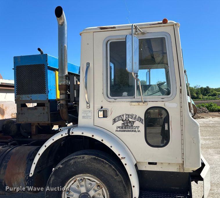 image for item DP8401 1979 Mack utility / service truck