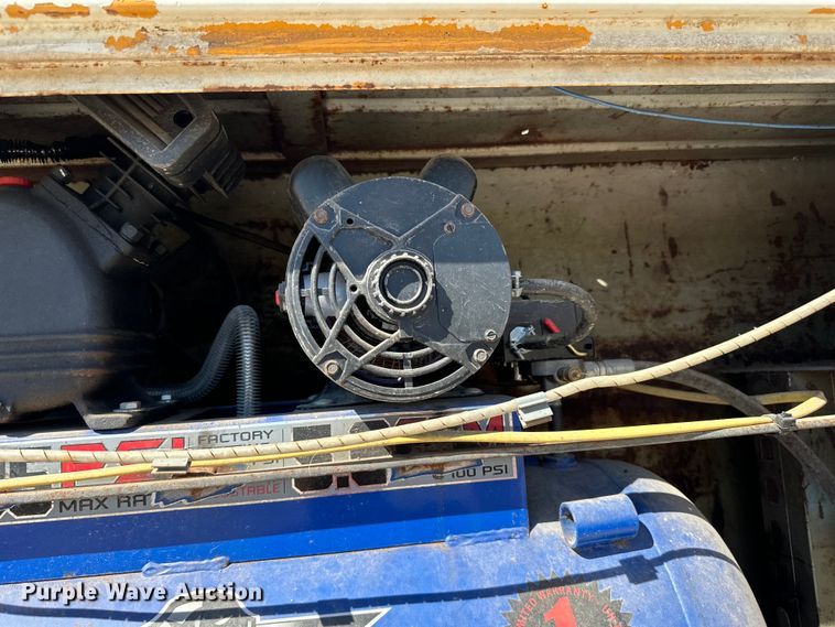 image for item DP8401 1979 Mack utility / service truck