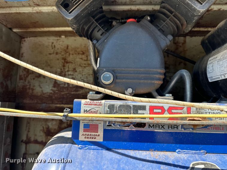 image for item DP8401 1979 Mack utility / service truck