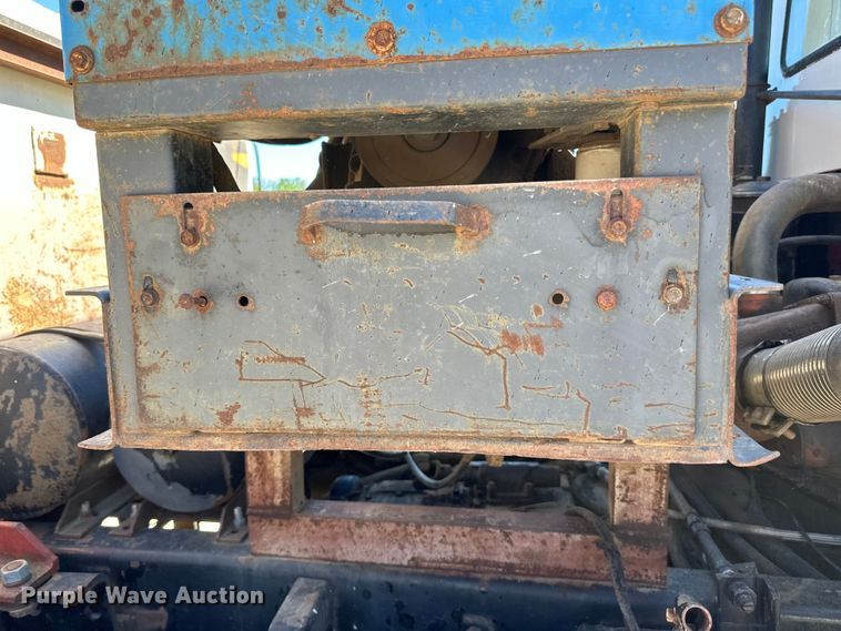 image for item DP8401 1979 Mack utility / service truck