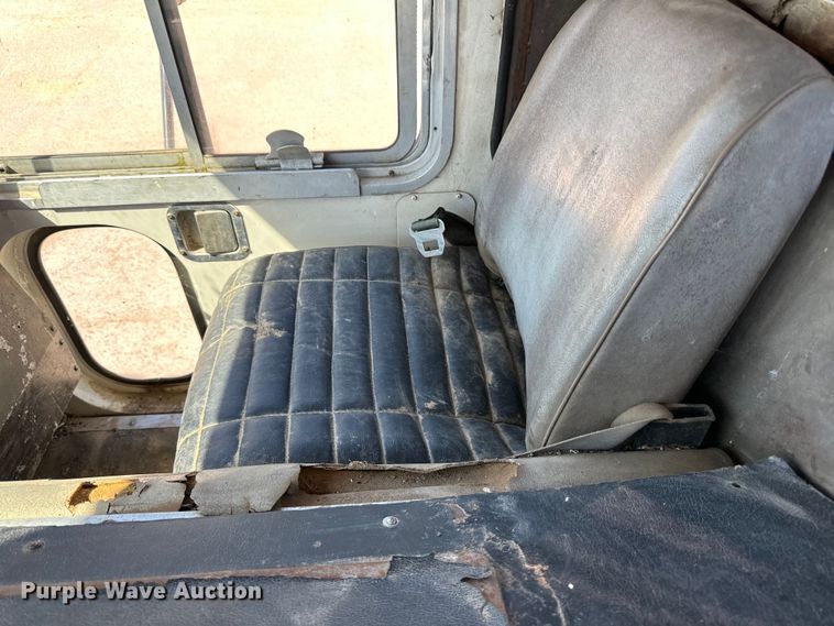 image for item DP8401 1979 Mack utility / service truck