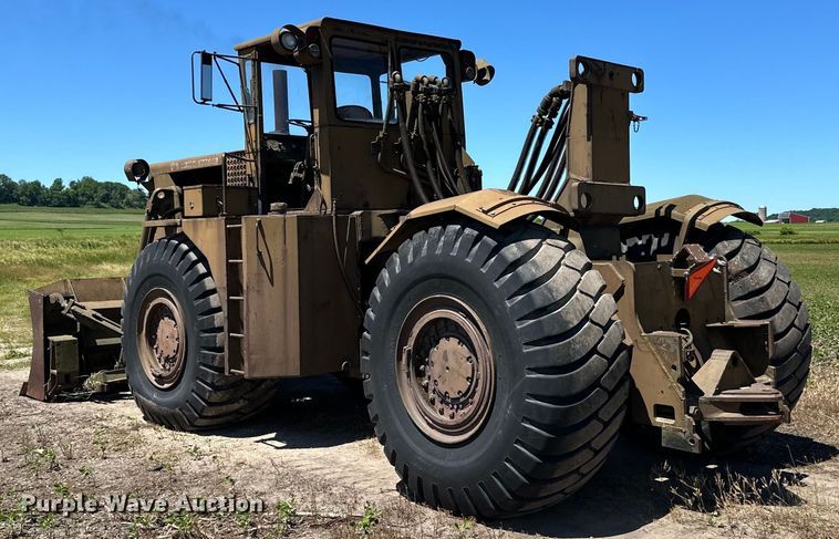 image for item DP8402 Clark  290 wheel dozer