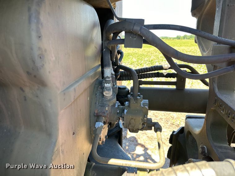 image for item DP8402 Clark  290 wheel dozer