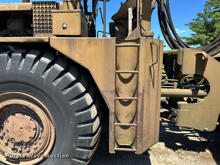 image for item DP8402 Clark  290 wheel dozer