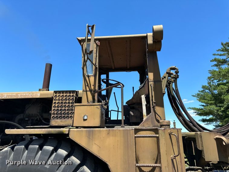 image for item DP8402 Clark  290 wheel dozer