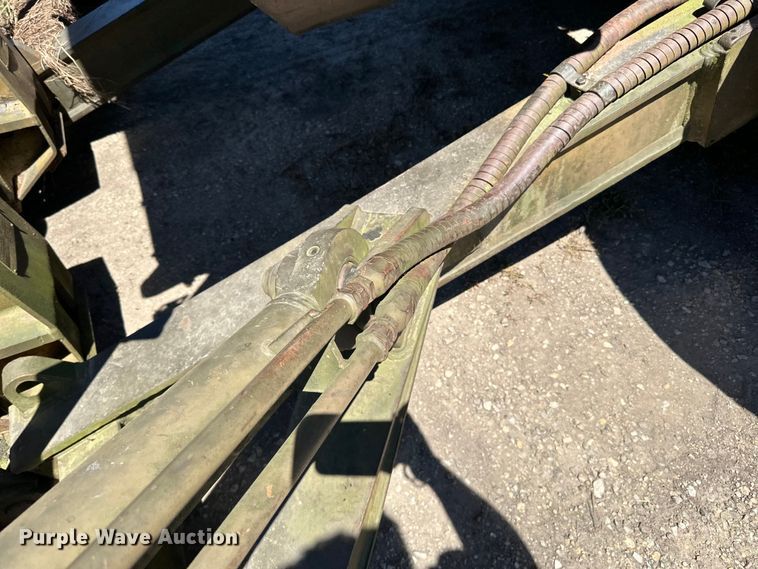 image for item DP8402 Clark  290 wheel dozer