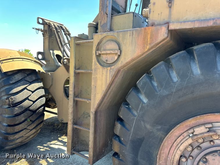 image for item DP8402 Clark  290 wheel dozer