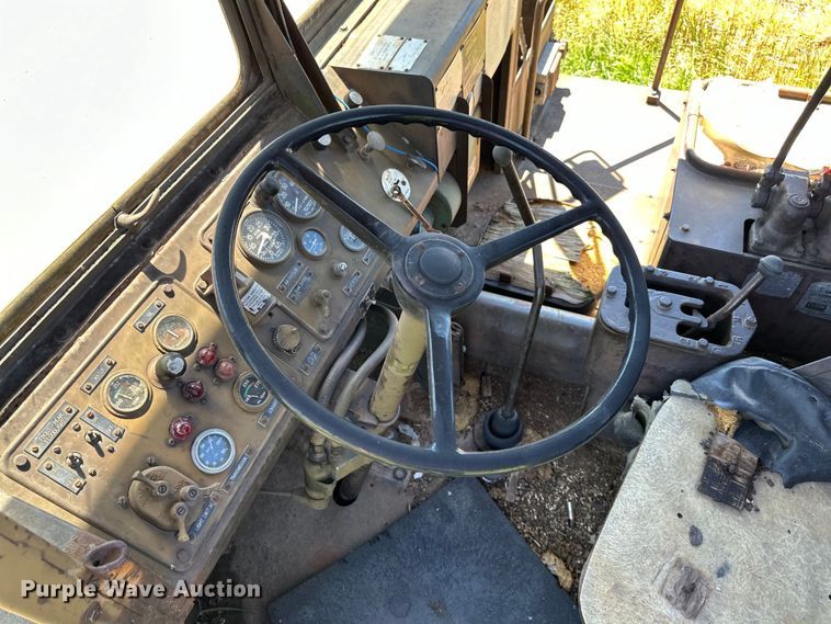 image for item DP8402 Clark  290 wheel dozer