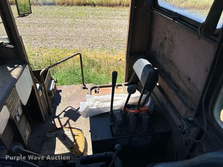 image for item DP8402 Clark  290 wheel dozer