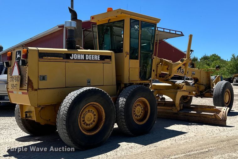 image for item DP8403 1995 John Deere 772BH rigid frame motor grader