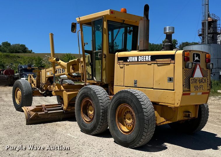 image for item DP8403 1995 John Deere 772BH rigid frame motor grader