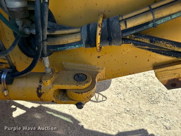 image for item DP8403 1995 John Deere 772BH rigid frame motor grader