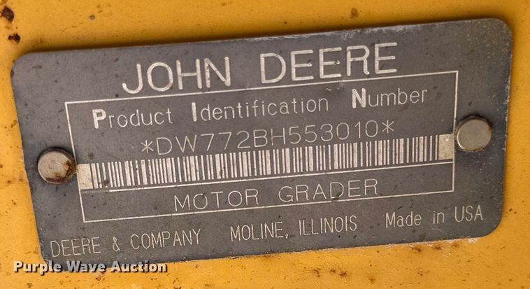 image for item DP8403 1995 John Deere 772BH rigid frame motor grader
