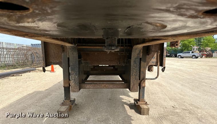 image for item DP8412 2007 Fontaine  Elite Series  drop deck trailer