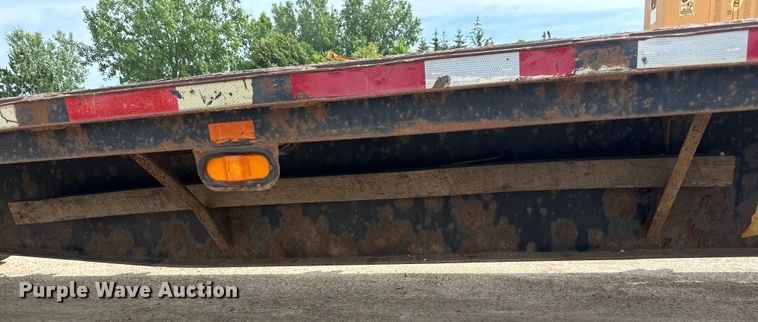 image for item DP8412 2007 Fontaine  Elite Series  drop deck trailer