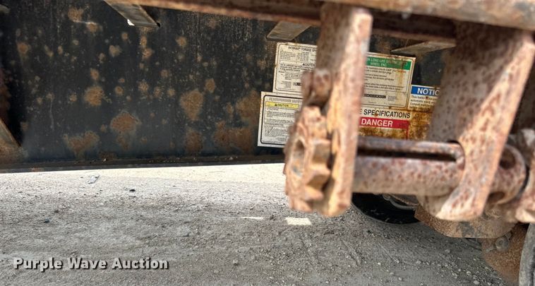 image for item DP8412 2007 Fontaine  Elite Series  drop deck trailer