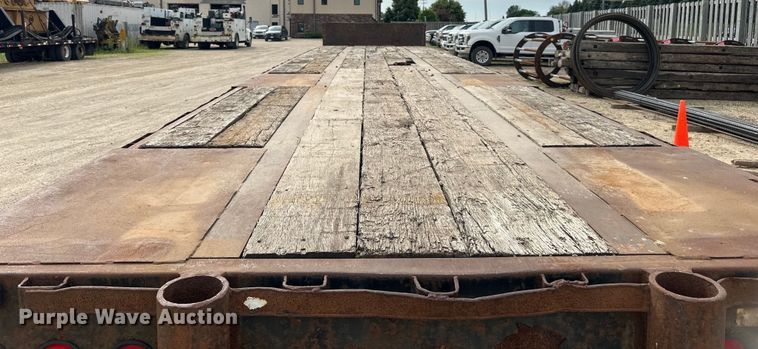 image for item DP8412 2007 Fontaine  Elite Series  drop deck trailer