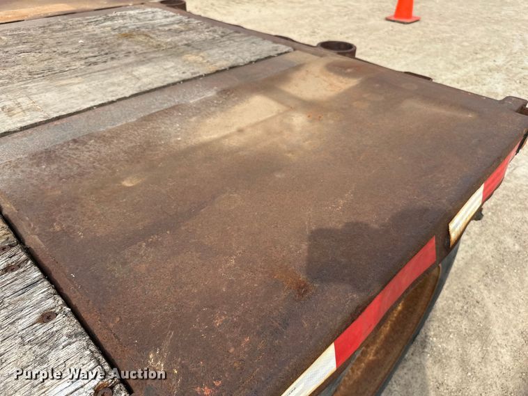 image for item DP8412 2007 Fontaine  Elite Series  drop deck trailer