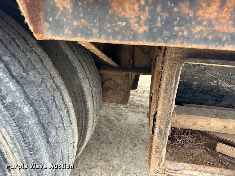 image for item DP8412 2007 Fontaine  Elite Series  drop deck trailer