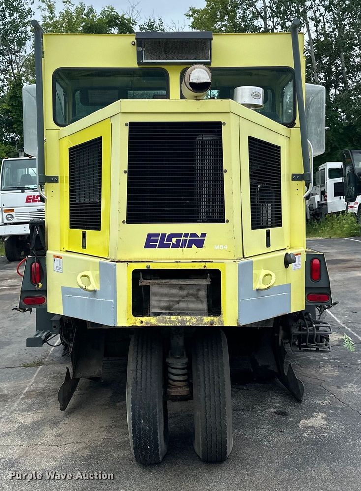image for item DP8420 2004 Elgin Pellican Series P street sweeper