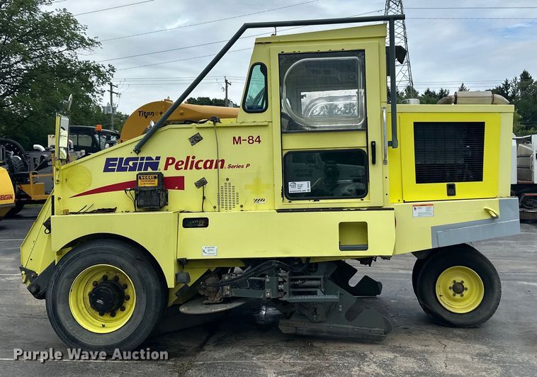 image for item DP8420 2004 Elgin Pellican Series P street sweeper