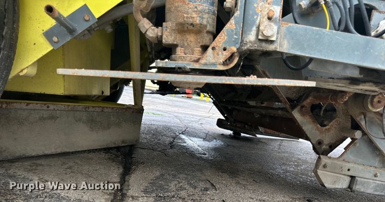 image for item DP8420 2004 Elgin Pellican Series P street sweeper