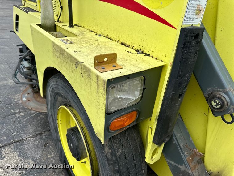 image for item DP8420 2004 Elgin Pellican Series P street sweeper