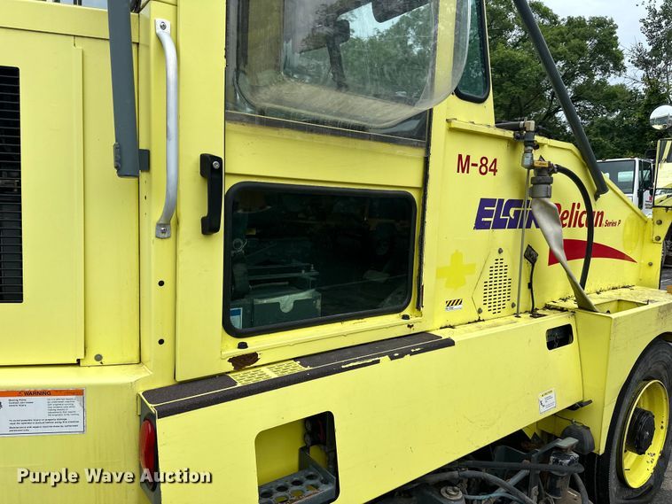 image for item DP8420 2004 Elgin Pellican Series P street sweeper