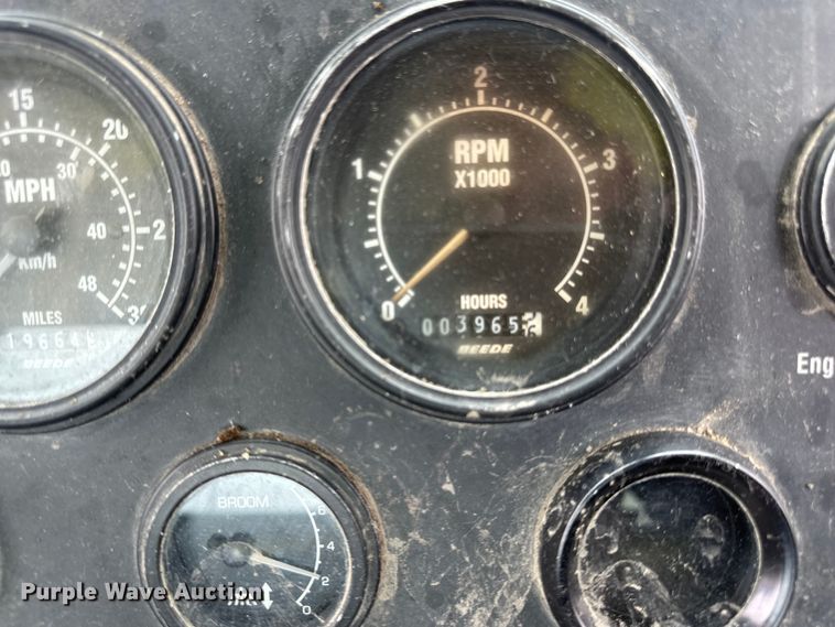 image for item DP8420 2004 Elgin Pellican Series P street sweeper