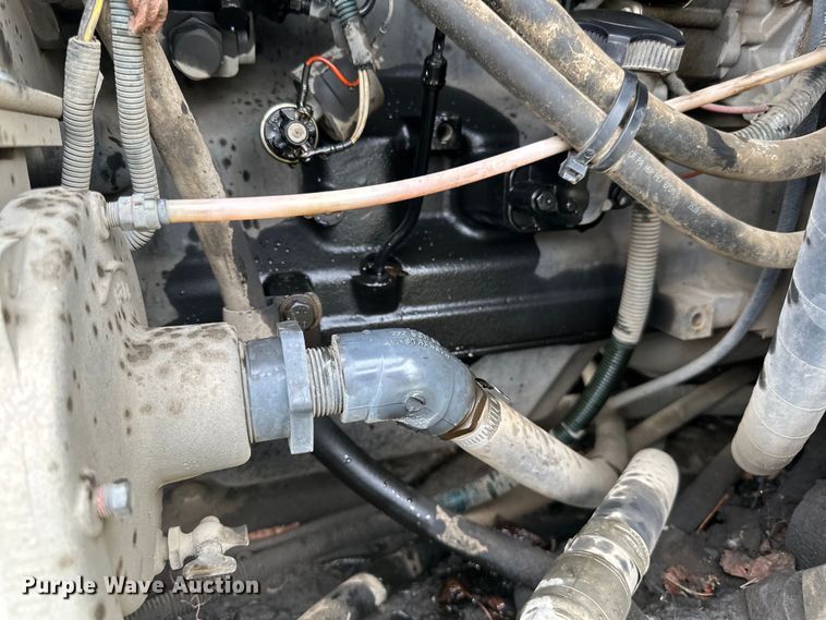 image for item DP8420 2004 Elgin Pellican Series P street sweeper