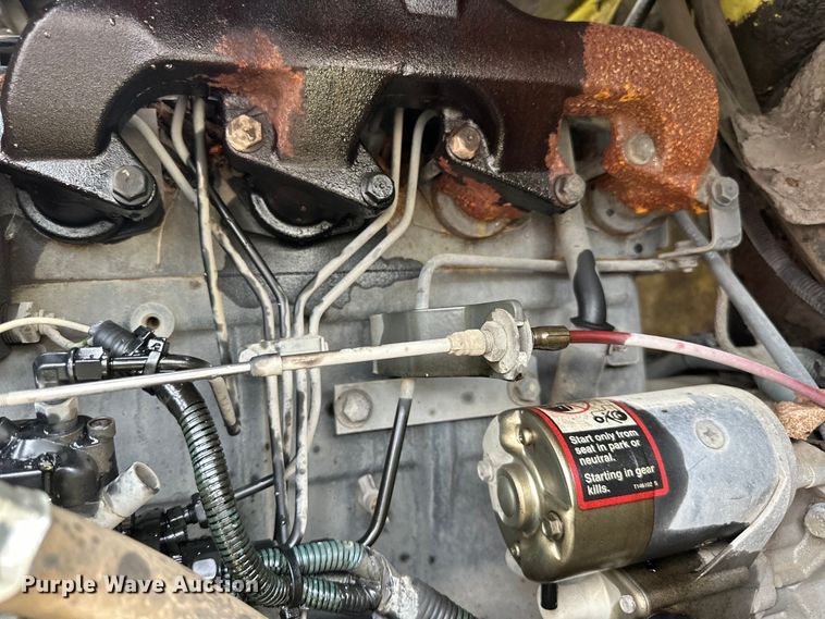 image for item DP8420 2004 Elgin Pellican Series P street sweeper