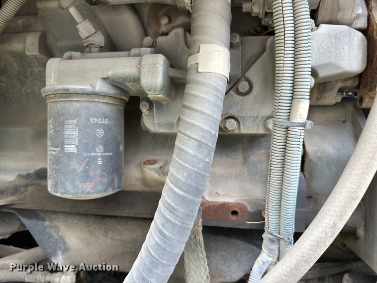 image for item DP8420 2004 Elgin Pellican Series P street sweeper