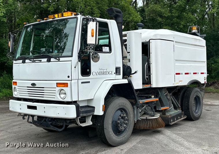 image for item DP8421 2007 Sterling  SC-8000 street sweeper truck